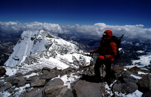 BIWAK-Redakteurin Bettina auf dem Gipfel des Aconcagua